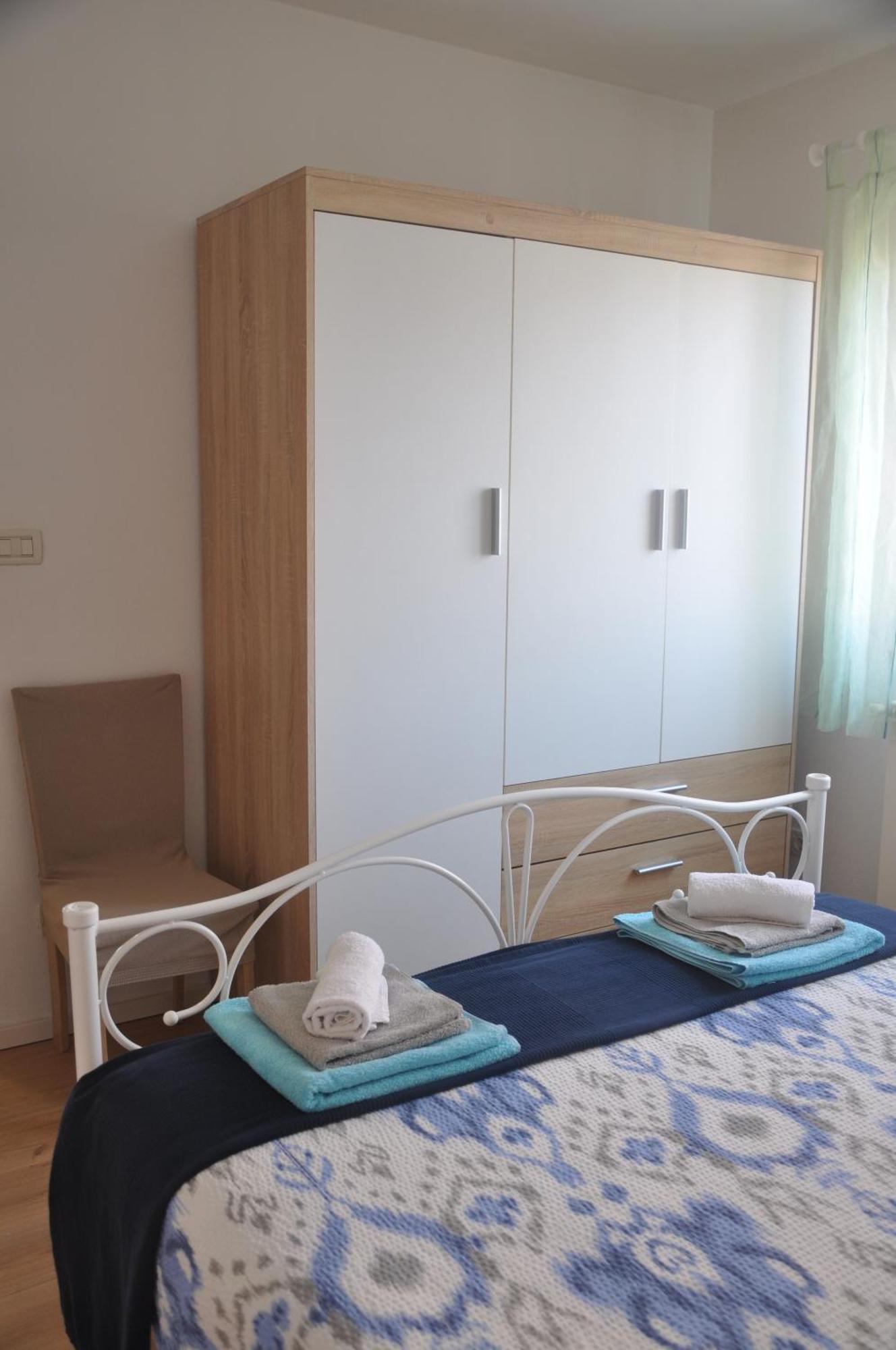 Apartman Mirna โรวีน ภายนอก รูปภาพ