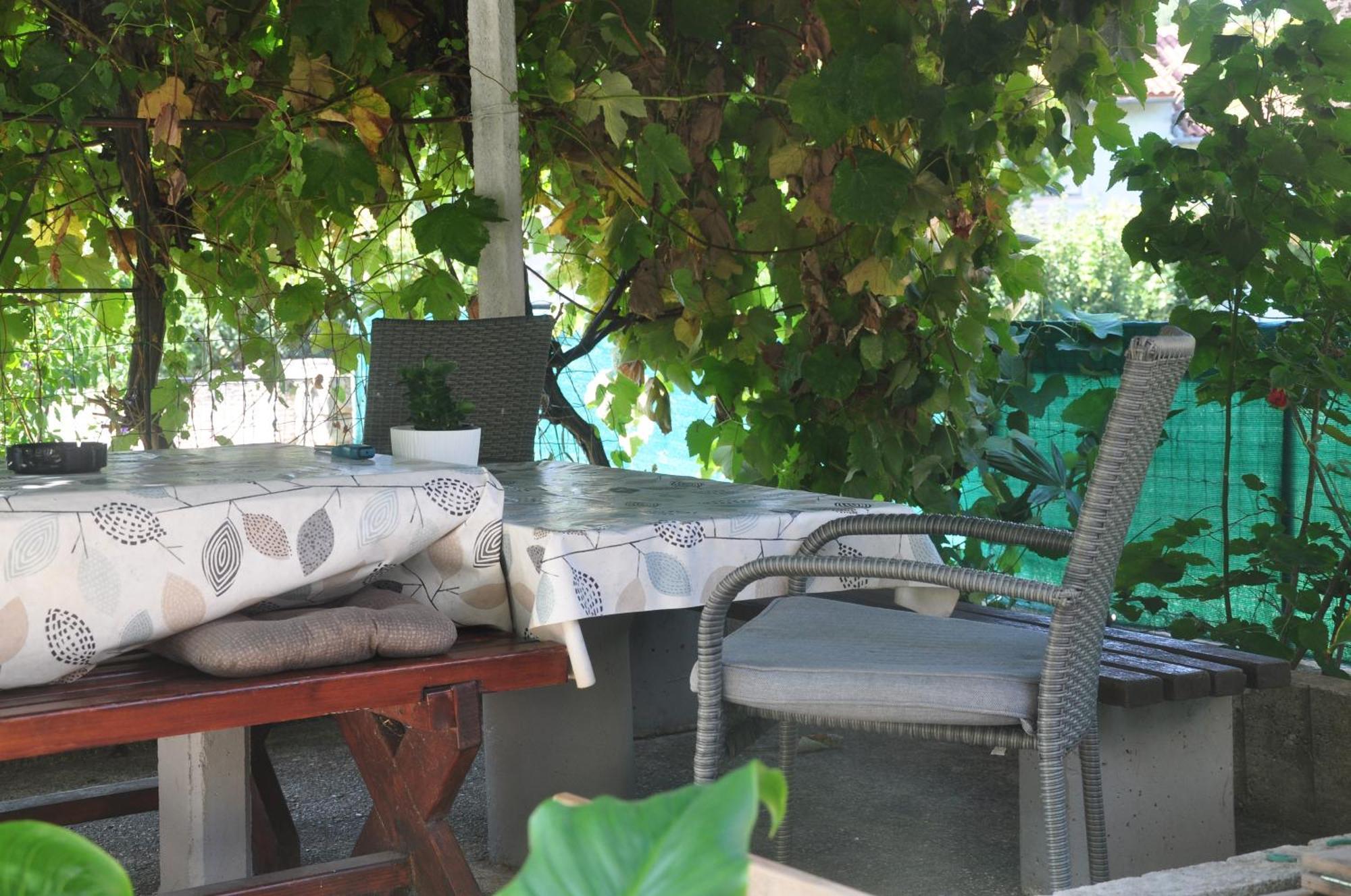 Apartman Mirna โรวีน ภายนอก รูปภาพ